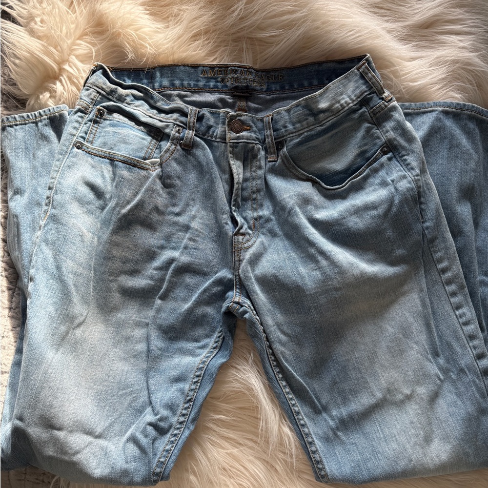 American Eagle Outfitters Light Blue Jeans